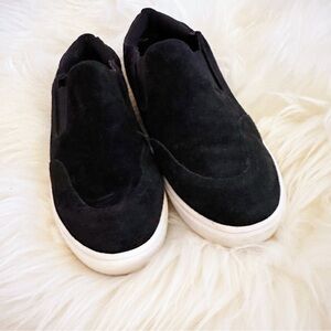 Black Suede Slip‎ On Sneakers Sz 6.5